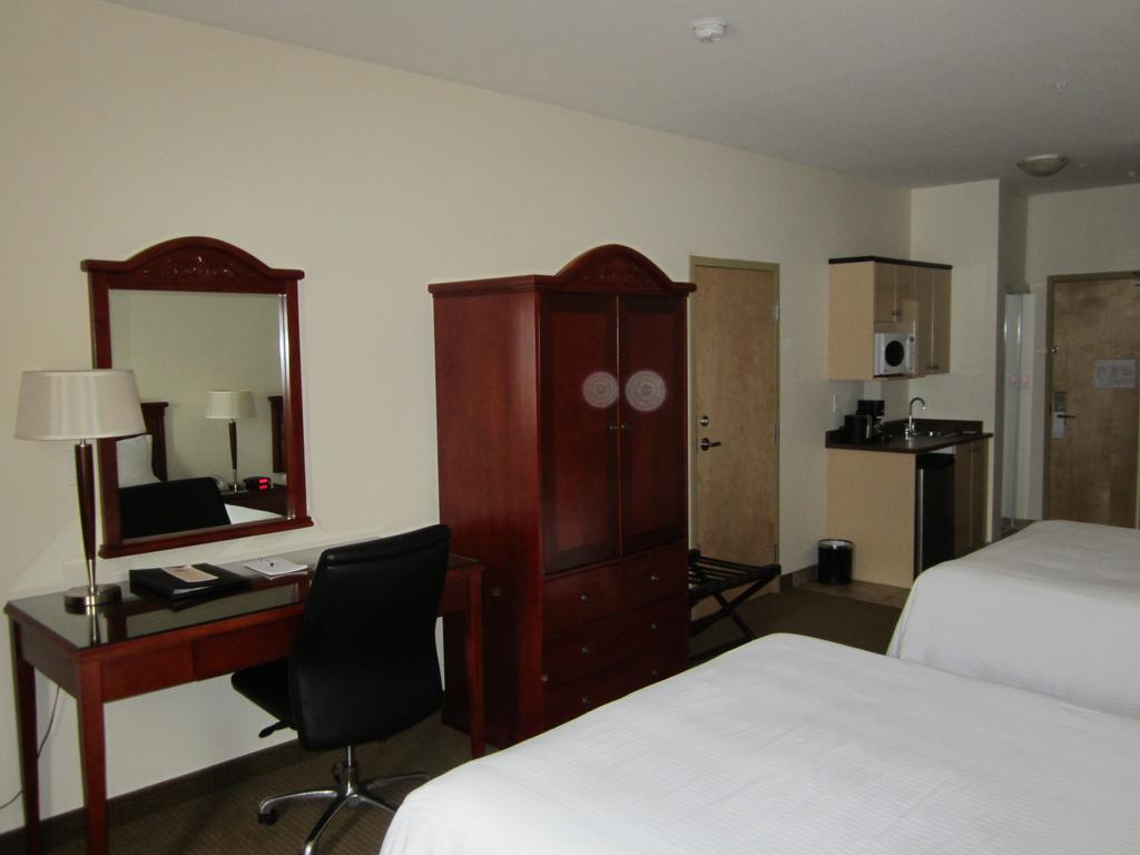 Trend Mountain Hotel & Conference Centre Tumbler Ridge Chambre photo