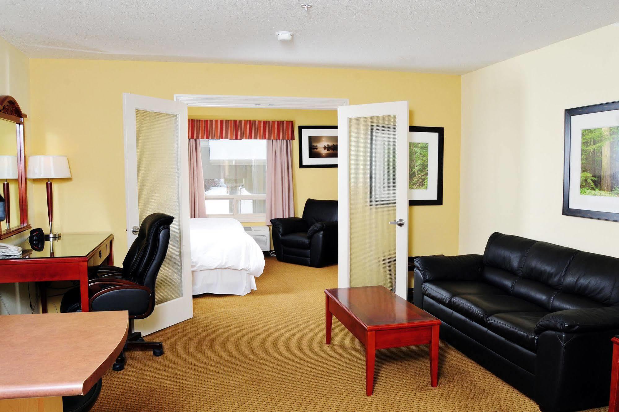 Trend Mountain Hotel & Conference Centre Tumbler Ridge Chambre photo