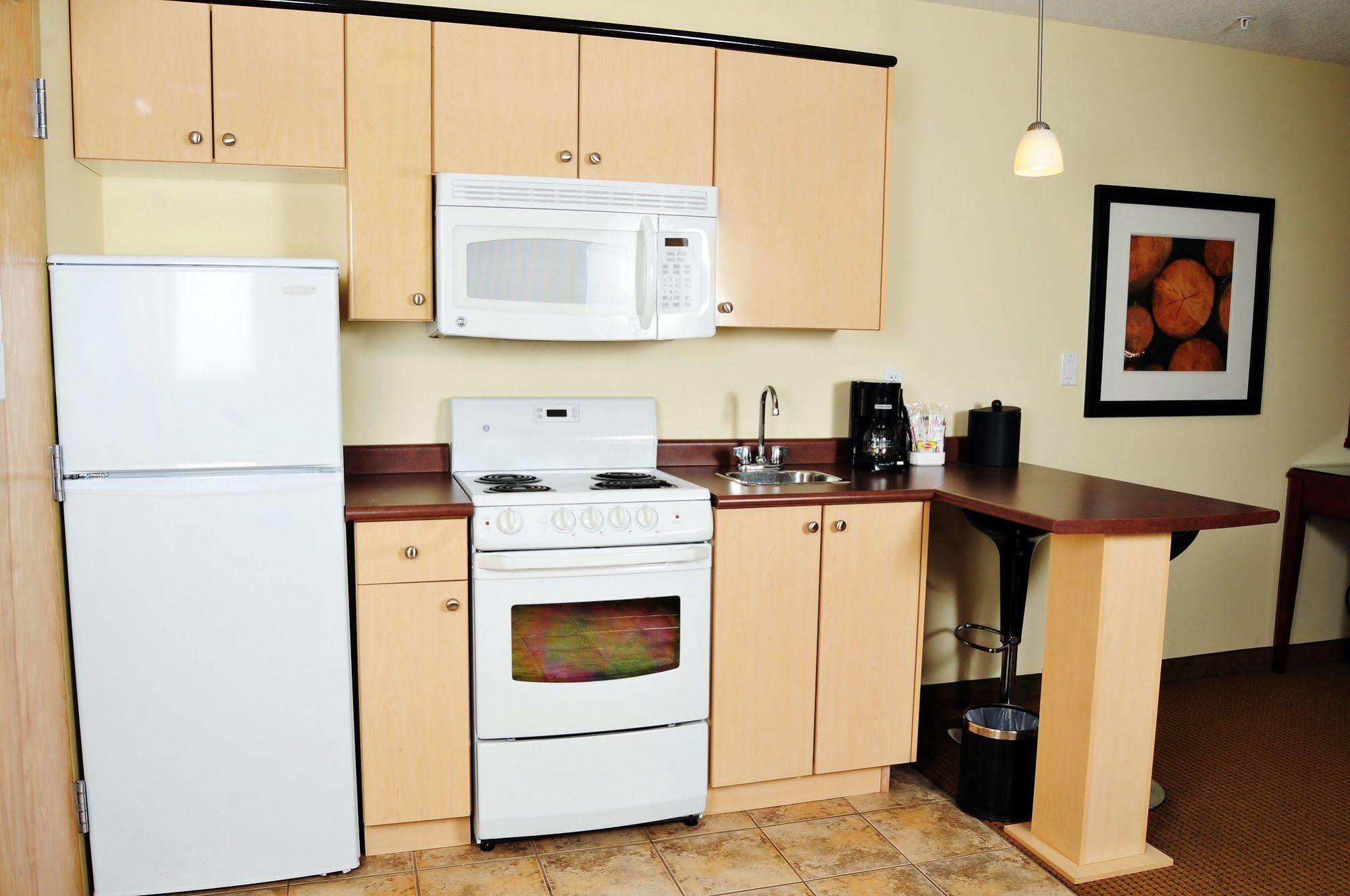 Trend Mountain Hotel & Conference Centre Tumbler Ridge Chambre photo